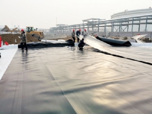 Oil tank anti-seepage membrane + filament cloth construction